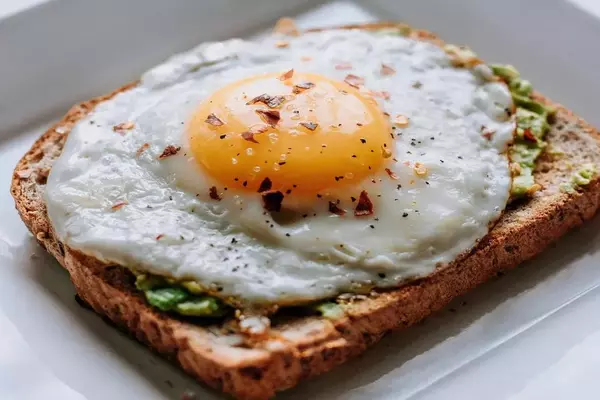 Do Eggs Burn Belly Fat?